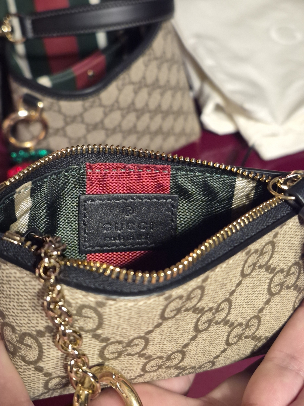 Gucci Beige GG Supreme Canvas Mini Shoulder Bag with Cherry Charm - Picture 4 of 7